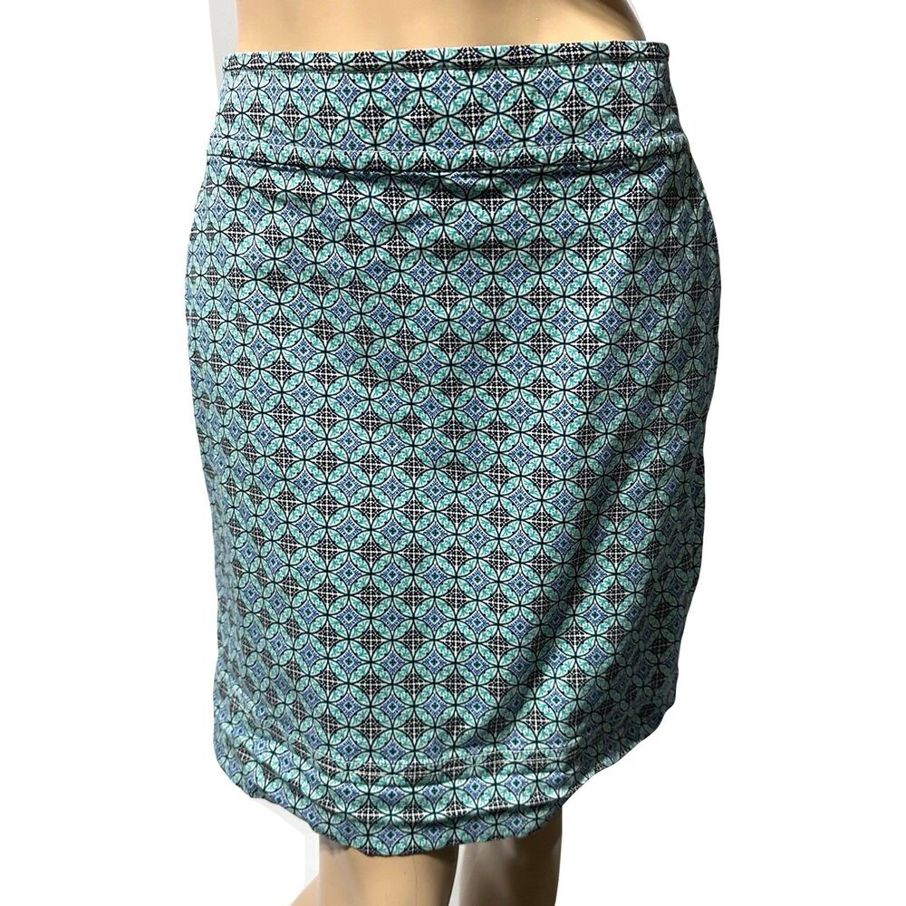 Talbots Women’s Straight Skirt Geometric Print Size 12 Blue White Black Beach